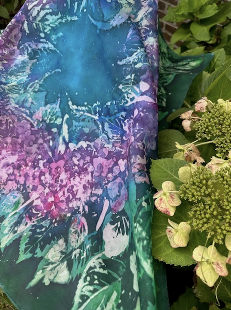 WAX AND BLOOM – A SILK BATIK MASTER CLASS WITH LANA HALL