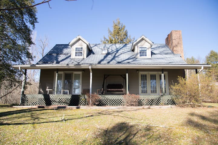 Pisgah Adventure Farm House